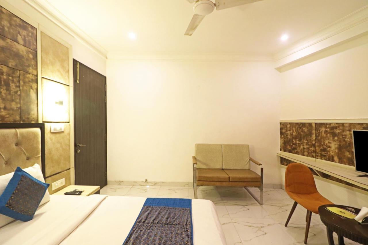 Hotel Almora Near Delhi Airport New Delhi Exterior photo
