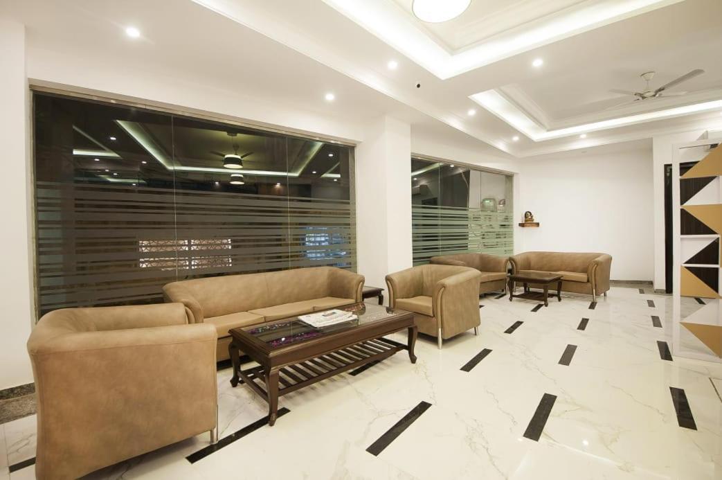 Hotel Almora Near Delhi Airport New Delhi Exterior photo
