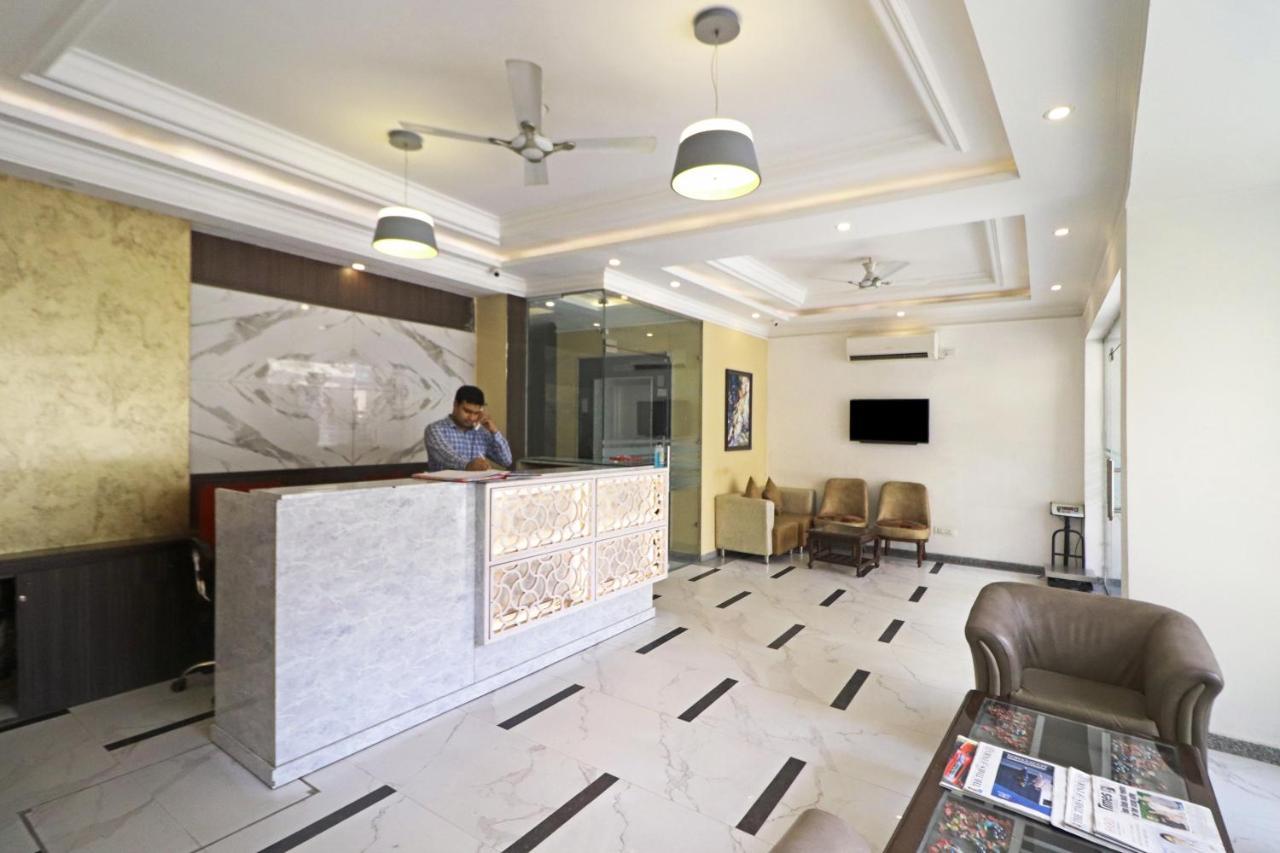Hotel Almora Near Delhi Airport New Delhi Exterior photo